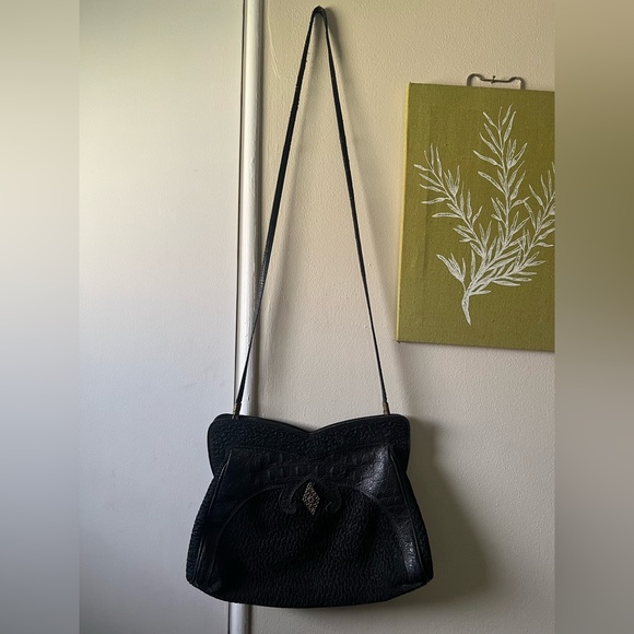 Vintage Genuine Italian Leather Purse - Picture 5 of 8